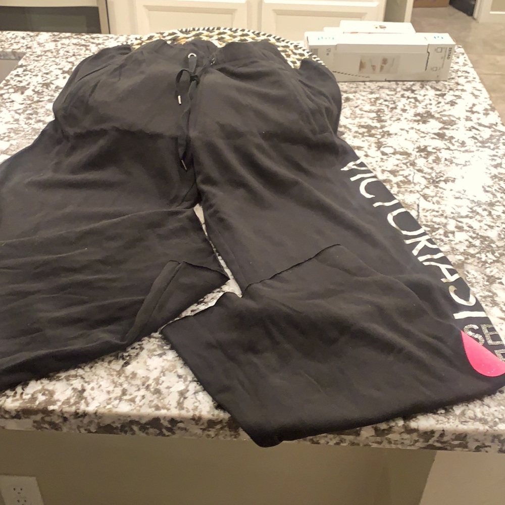 Black victoria secret pink size L wore one time